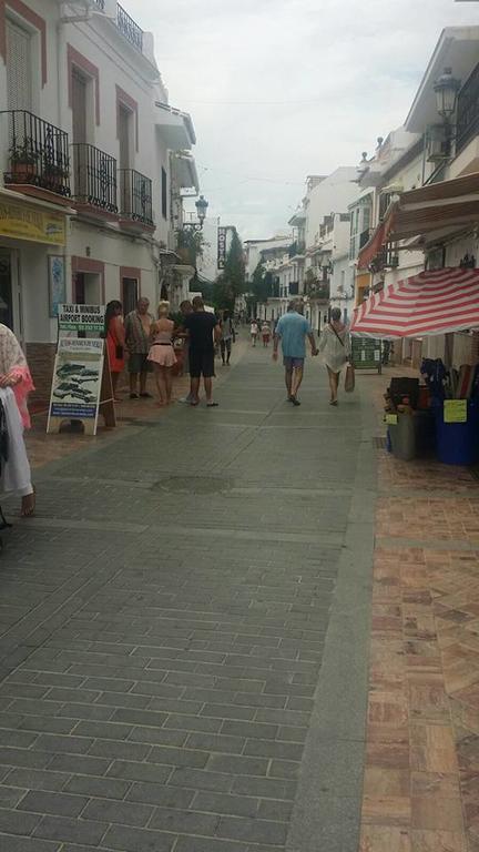 Casa Mena Lägenhet Nerja Exteriör bild